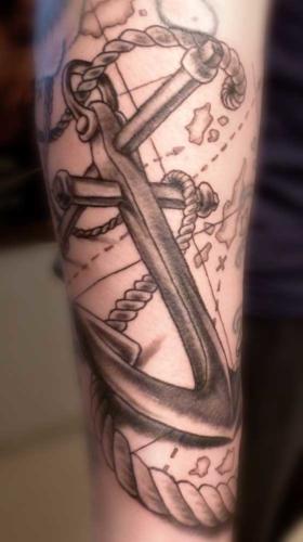Tatouage marin original