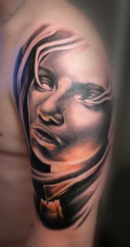 Needle Kingdom - Tatoueur Calais